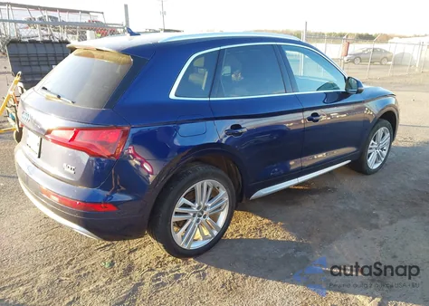 2018 Audi Q5 2.0T Premium/2.0T Tech Premium z USA, uszkodzony, nr VIN WA1BNAFY8J2218278